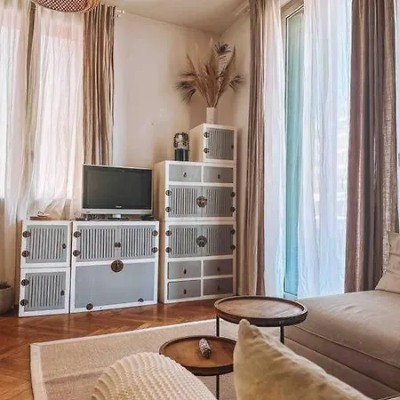 Casa Nomade, Charmant 2 Pieces Bien Equipe לה קאנה